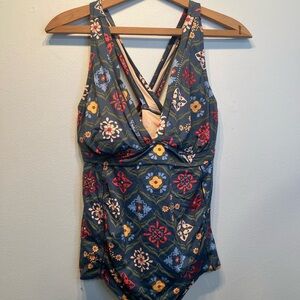 A Pea In The Pod Maternity Tankini Halter Swim Top Only Size Medium Boho Cute